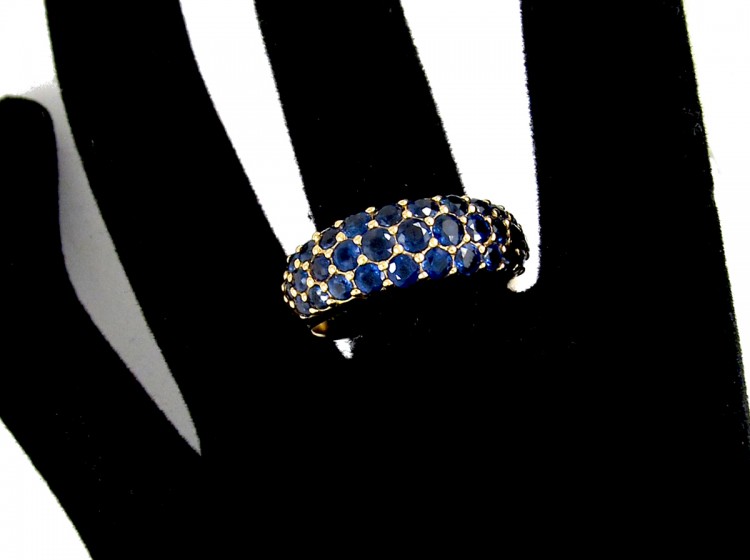 Burma Sapphire Bombe Pavé Set Gold Ring