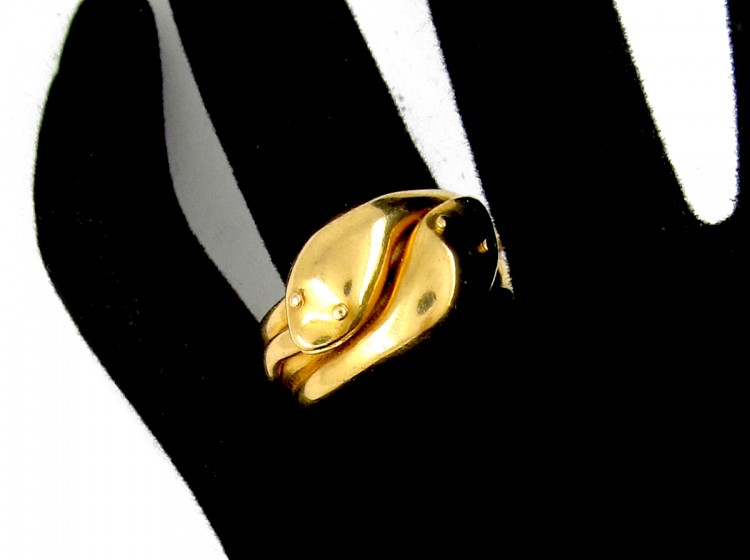 Edwardian 18ct Gold Double Snake Ring