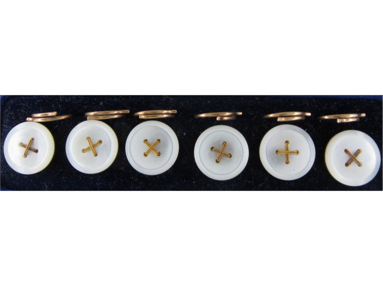 Edwardian 18ct Gold Buttons in Original Case
