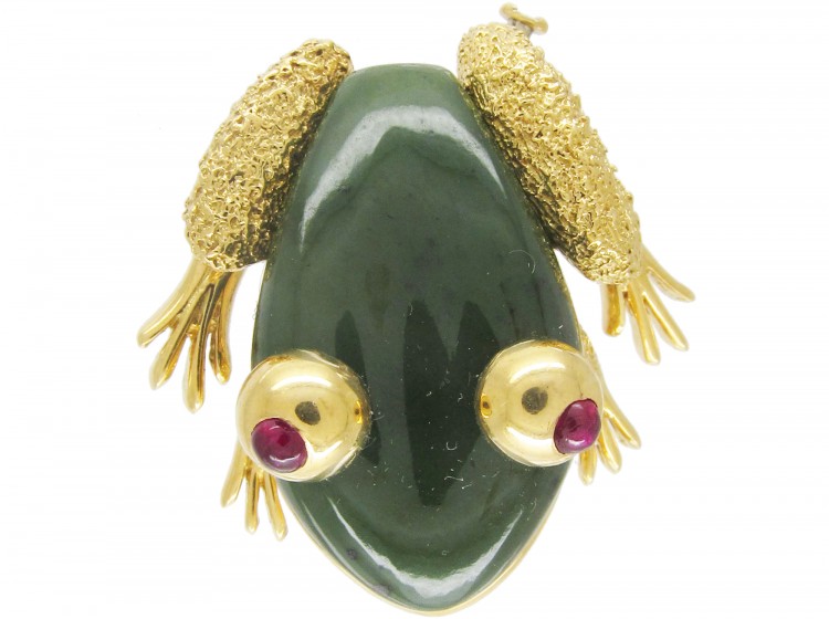 Nephrite Jade & Ruby Frog Brooch
