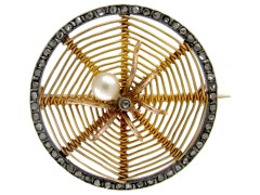 Spider in it's Web 18ct Gold & Diamond Brooch