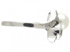 Pearl & Diamond White Gold Art Deco Ring