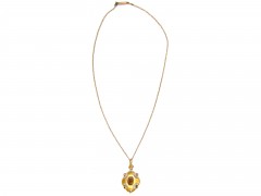 Art Nouveau Gold Pendant on Chain
