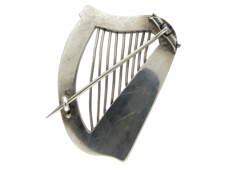 Victorian Silver & Agate Scottish Harp Brooch