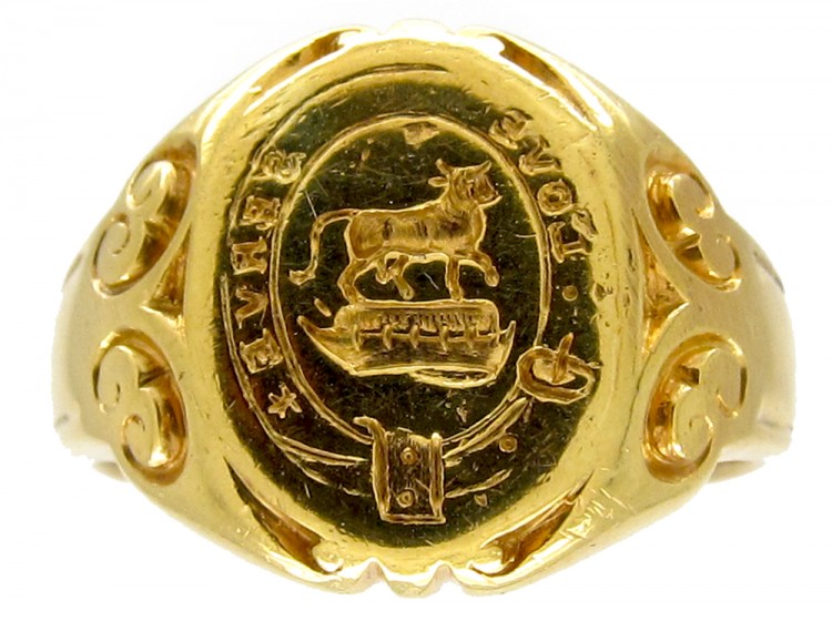 18ct Gold Signet Ring with the Motto 'Love Serves'
