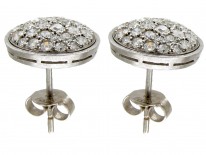 Round Diamond Studded Earrings