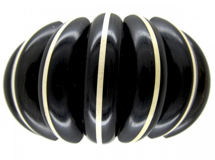 Art Deco Carved Horn Bangle