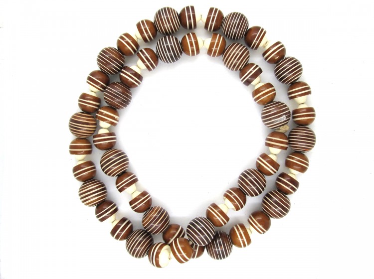 Art Deco Brown & Cream Bakelite Necklace