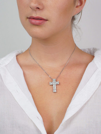 Diamond & 18ct White Gold Cross