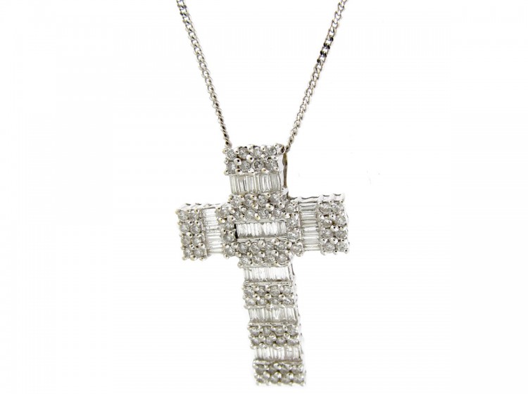 Diamond & 18ct White Gold Cross
