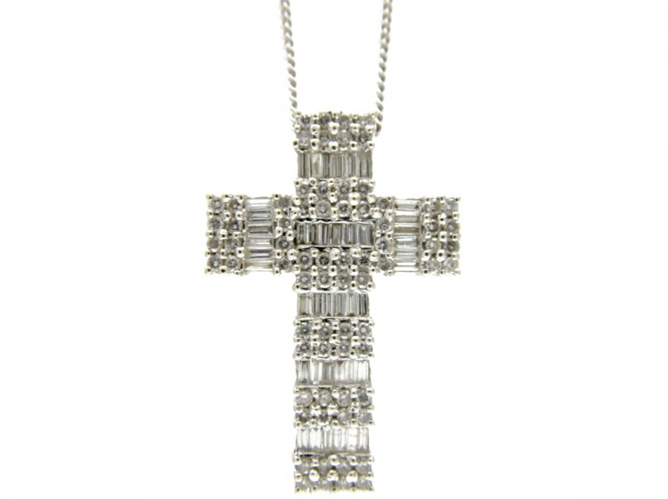 Diamond & 18ct White Gold Cross