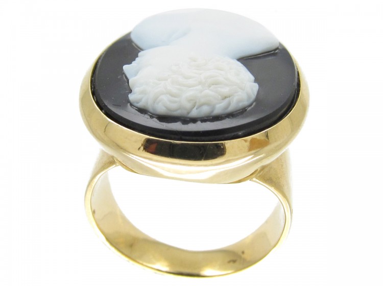 Neoclassical Sardonyx Intaglio Ring of a Grecian Man