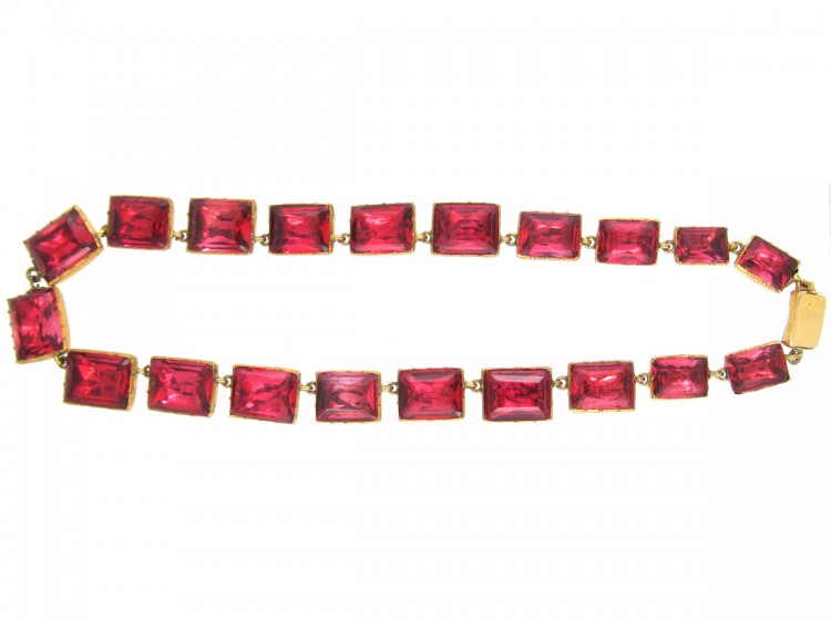 Georgian Pink Paste Collar