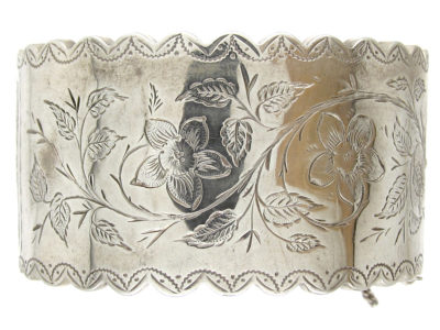 Victorian Silver Bangle with Scolloped Edge