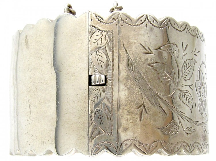 Victorian Silver Bangle with Scolloped Edge