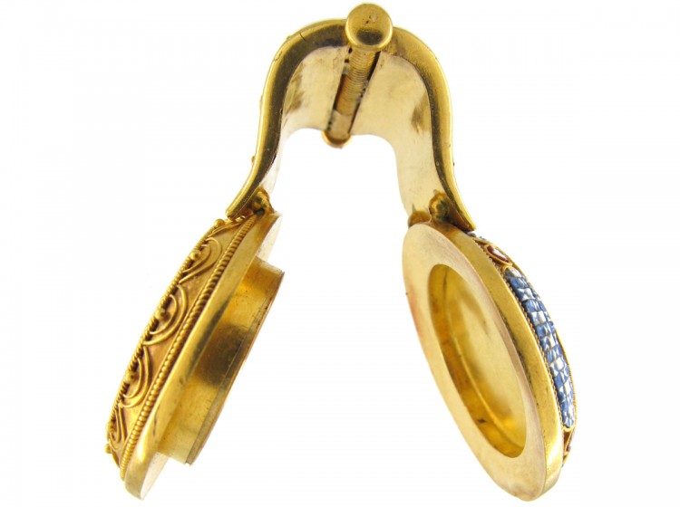 18ct Gold Micromosaic Bulla Pendant