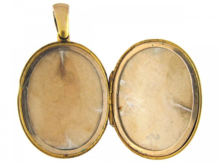 Victorian 15ct Gold Rose Locket
