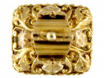 Georgian Gold Cased Seal with Chalcedony Dog Intaglio