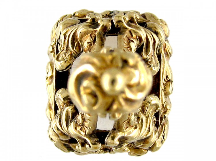 Georgian Gold Cased Seal with Chalcedony Dog Intaglio