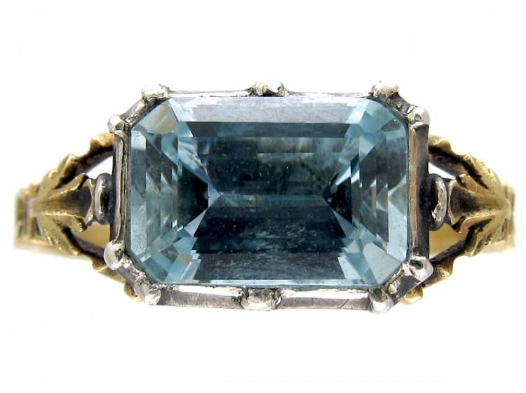 Georgian Barrel Shaped Aquamarine Ring
