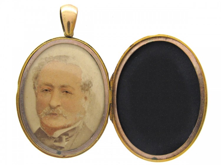 Be Bolde and Be Wyse Enamel & Gold Victorian Locket