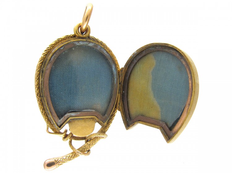 Victorian Fox Hunting & Racing 15ct Gold Locket