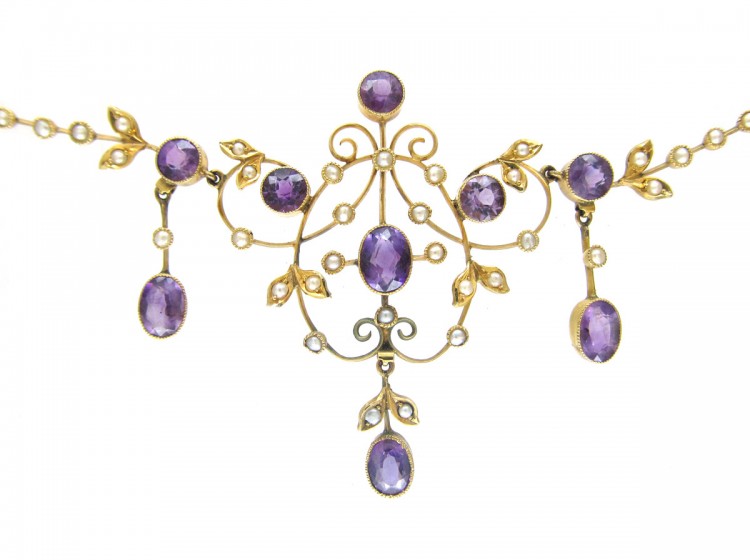 9ct Gold & Amethyst Necklace in Original Case