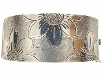 Silver Mary Quant Style Flowers Bangle