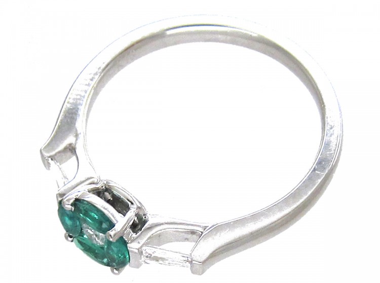Emerald & Diamond Cluster Ring with Baguette Diamond Sides