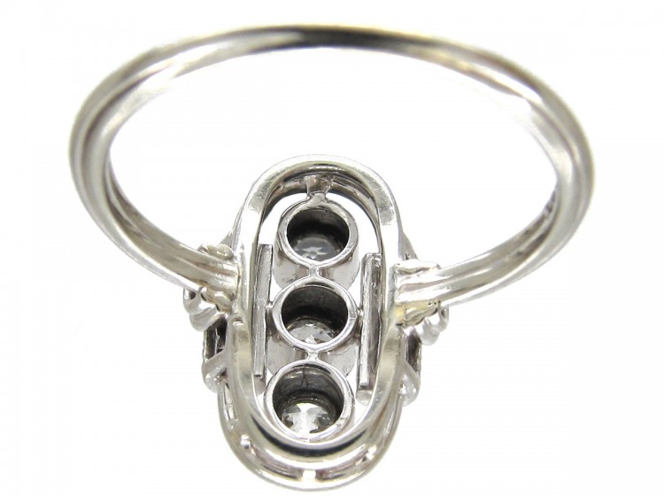 Art Deco Oval Shaped Diamond Ring