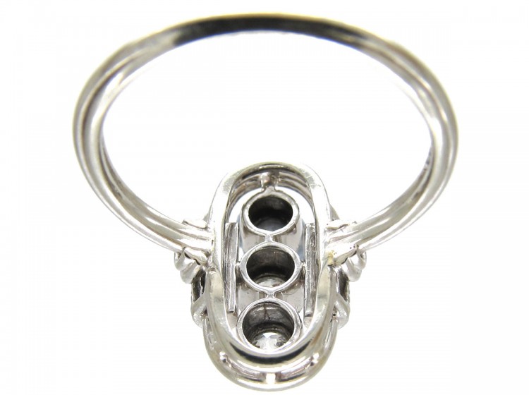 Art Deco Oval Shaped Diamond Ring