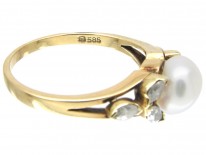 14ct Gold Pearl & Diamond Leaf Ring
