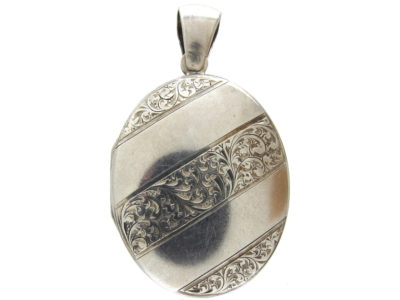 Oval Silver Banded Design Locket