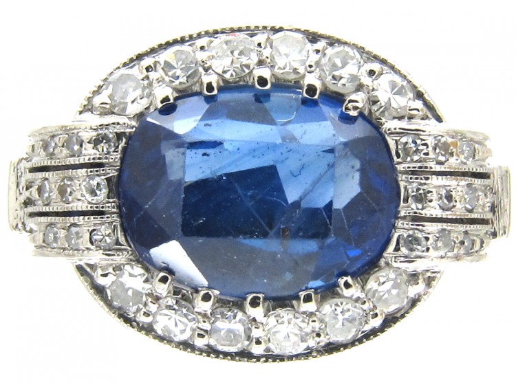 18ct White Gold Art Deco Oval Sapphire & Diamond Ring