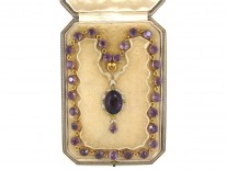 18ct Gold Suffragette Necklace & Pendant in Original Case