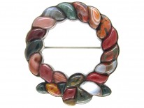 Victorian Scottish Silver & Agate Wreath Brooch