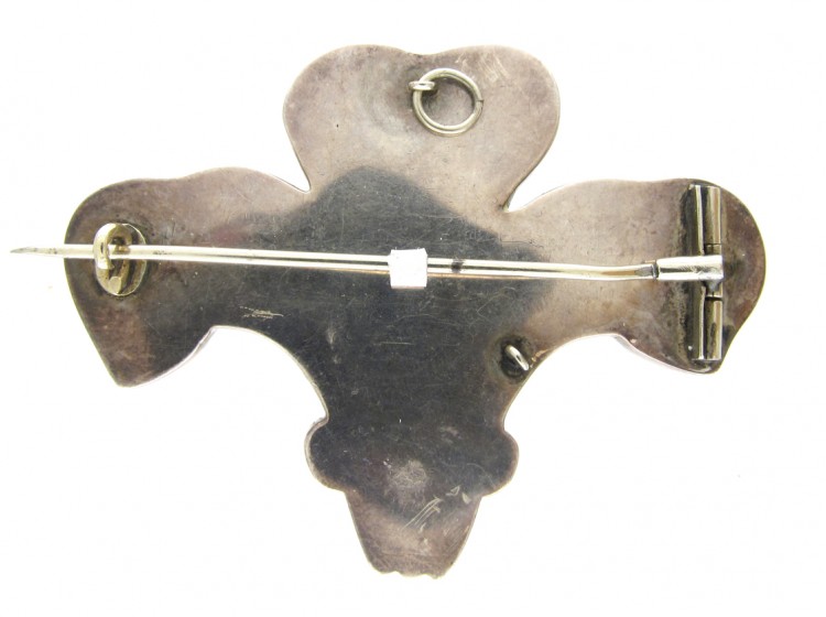 Victorian Prince of Wales Feathers Scottish Grey Agate Brooch
