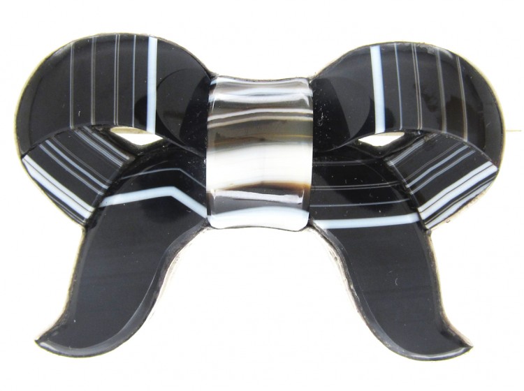 Victorian Scottish Banded Sardonyx Bow Brooch