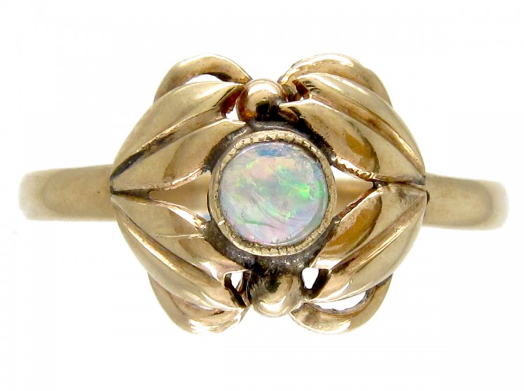 Art Nouveau 15ct Gold & Opal Ring