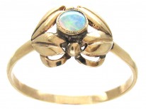 Art Nouveau 15ct Gold & Opal Ring