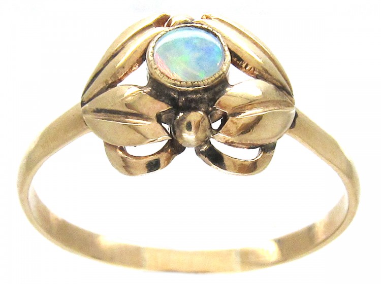 Art Nouveau 15ct Gold & Opal Ring