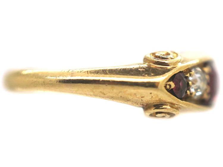 Edwardian 18ct Gold Ruby & Diamond Five Stone Ring