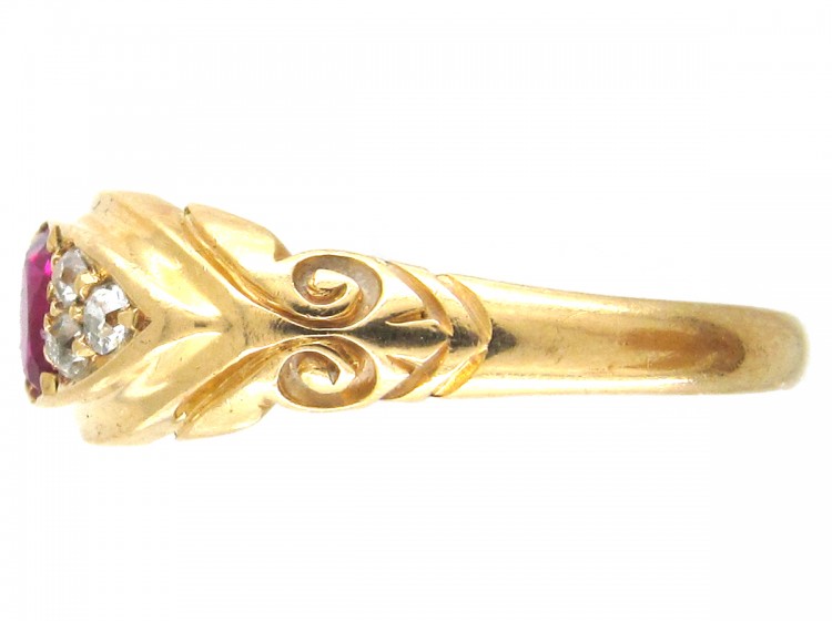 Victorian 18ct Gold Ruby & Diamond Ring