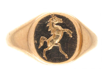 18ct Gold Signet Ring with Rearing Horse Intaglio