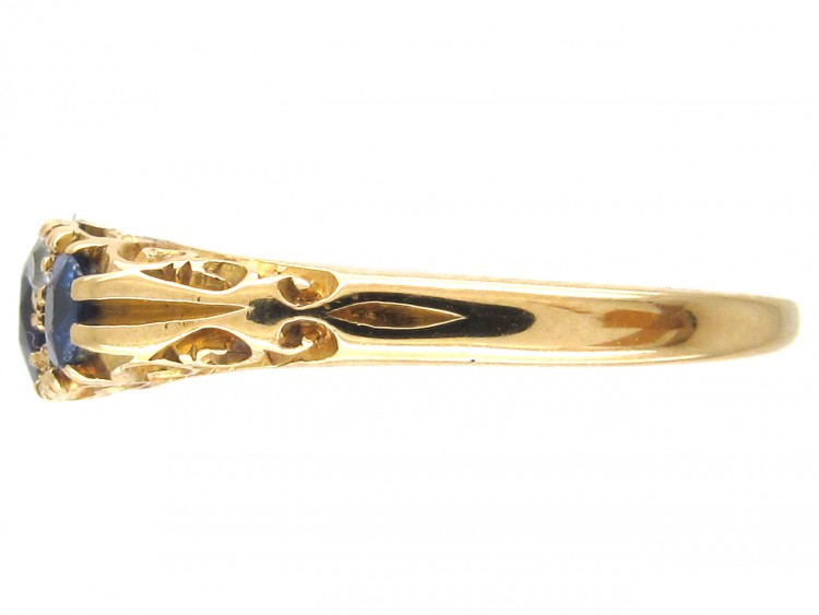 Edwardian 18ct Gold Three Stone Sapphire & Diamond Ring