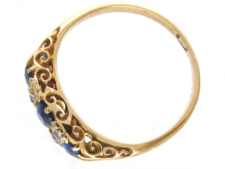 Edwardian 18ct Gold Three Stone Sapphire & Diamond Ring