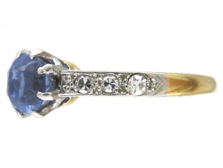 Edwardian Solitaire Ceylon Sapphire with Diamond Shoulders Ring