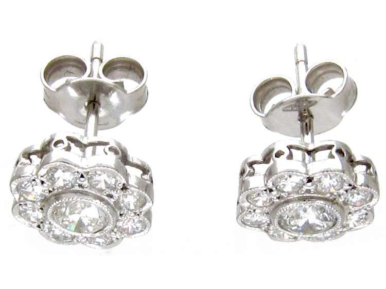 18ct White Gold & Diamond Daisy Cluster Earrings