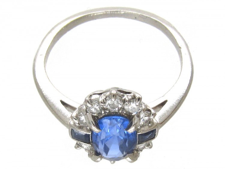 Art Deco Oval Sapphire & Diamond Ring