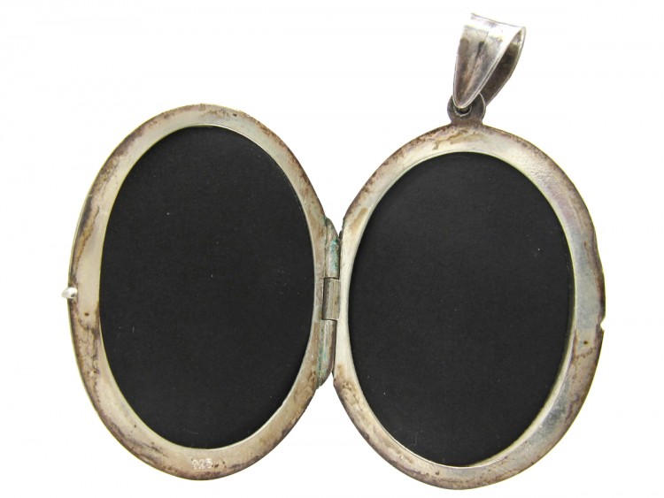 Silver Oval Locket